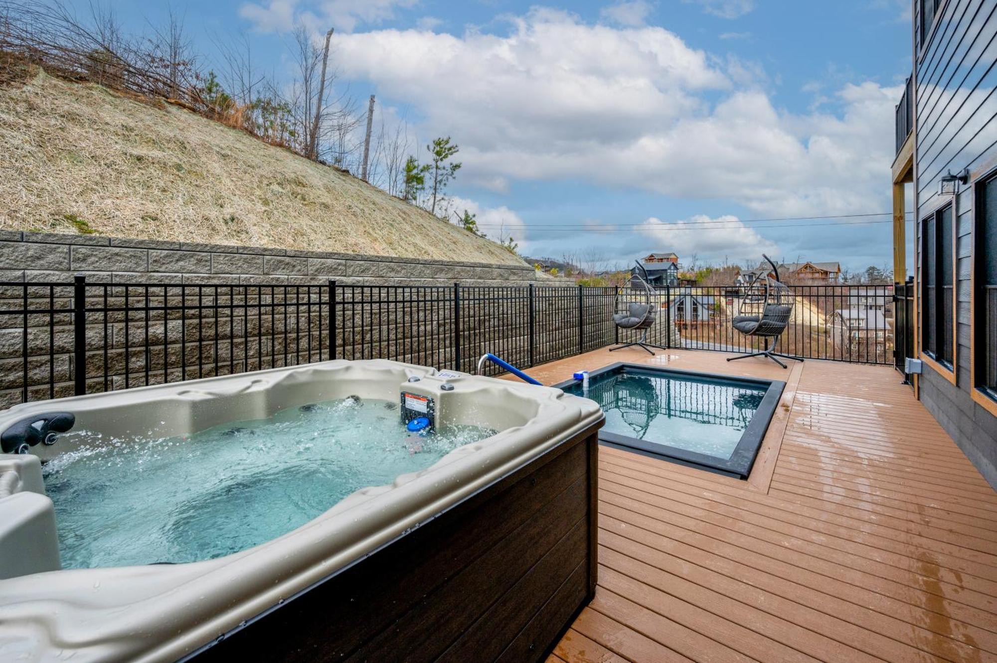 Mountain Mermaid Villa Gatlinburg Exterior photo