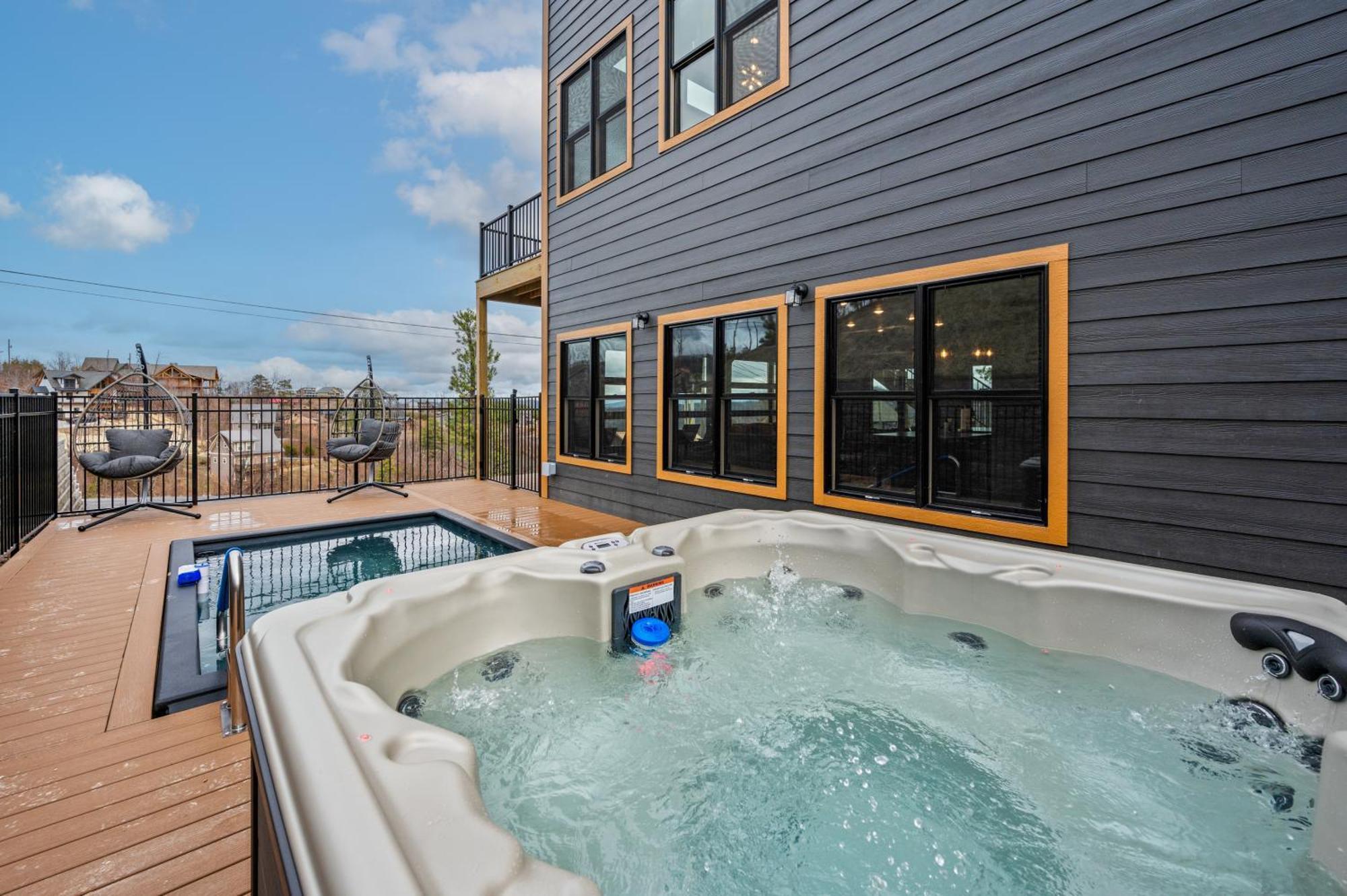 Mountain Mermaid Villa Gatlinburg Exterior photo