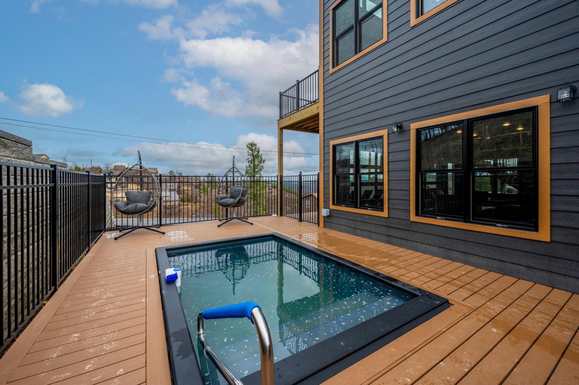 Mountain Mermaid Villa Gatlinburg Exterior photo
